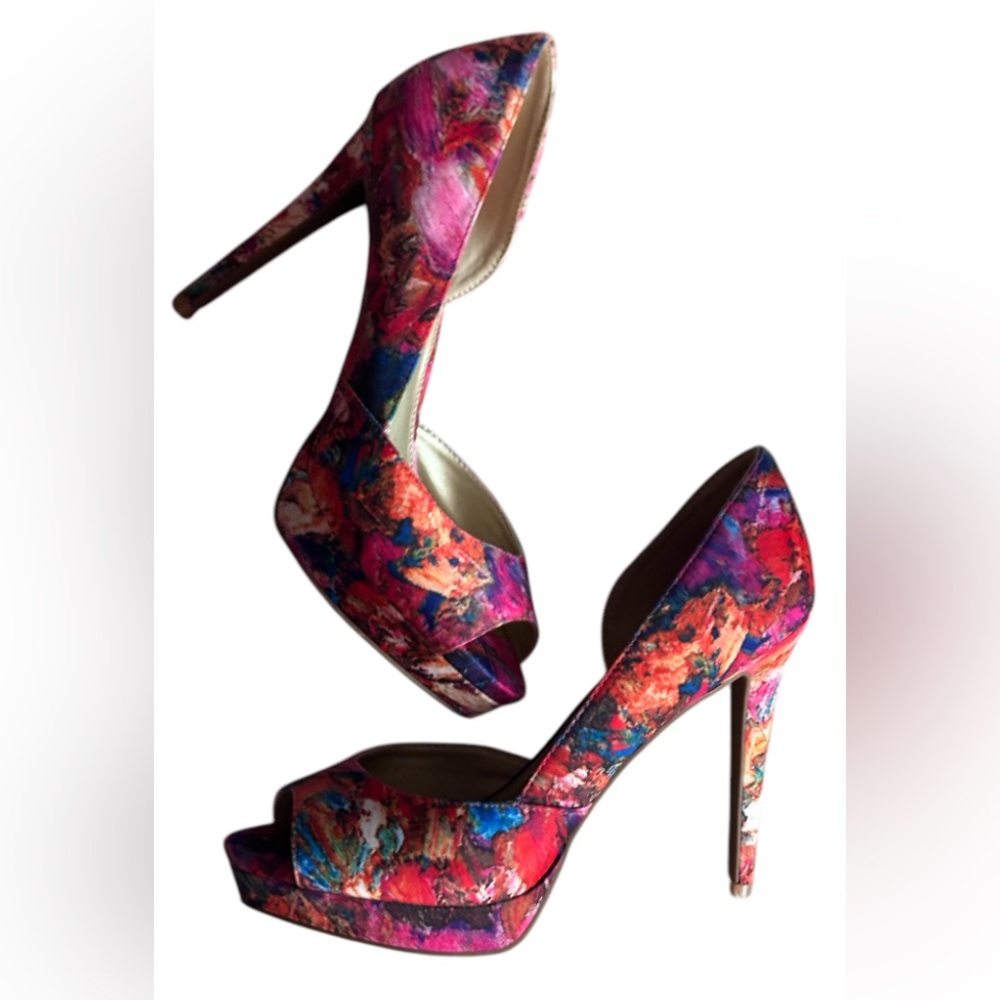Fergalicious | Radical d'Orsay Platform Pumps ‘Water Floral’ | Size 9 | EUC